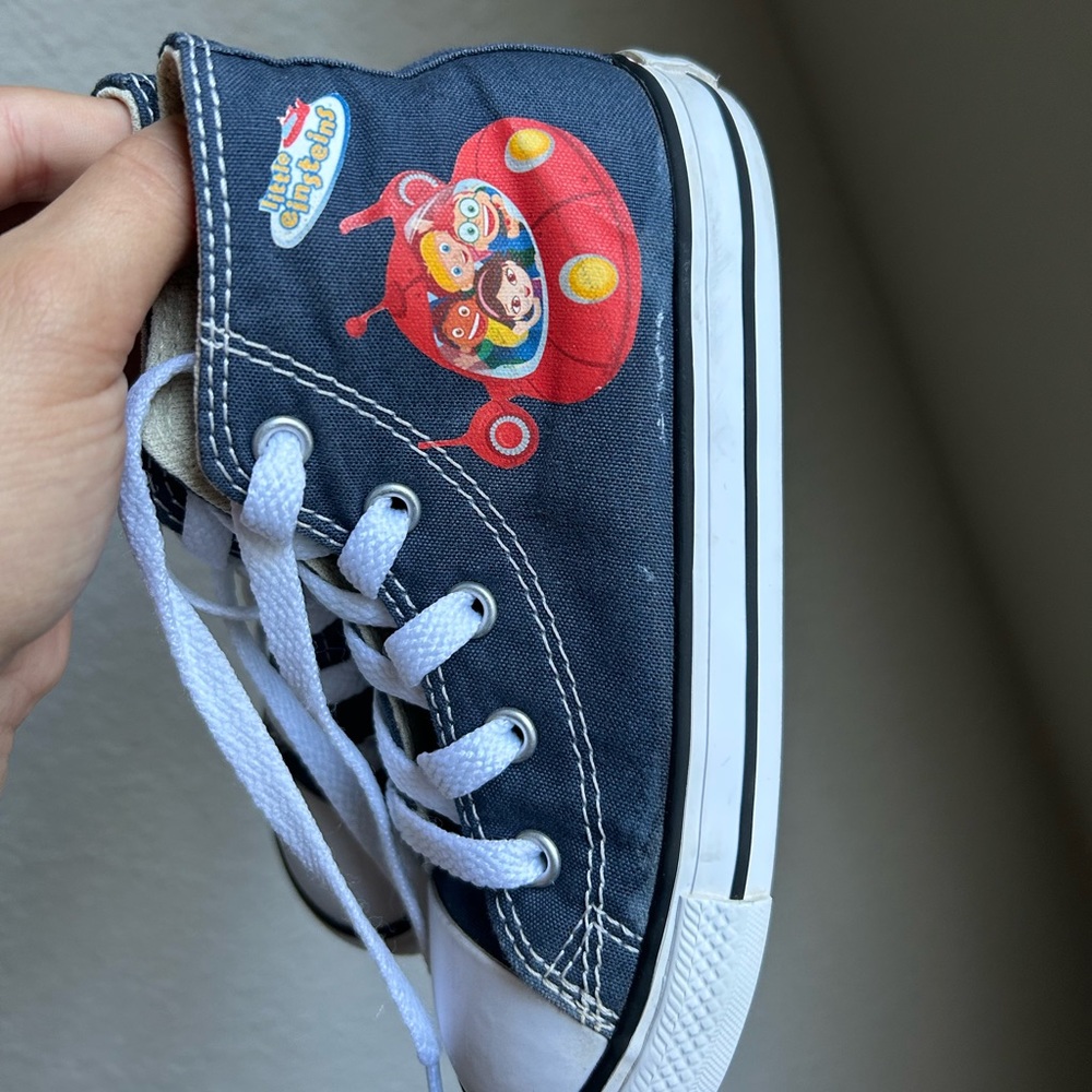Kids Converse - Picture 2 of 6